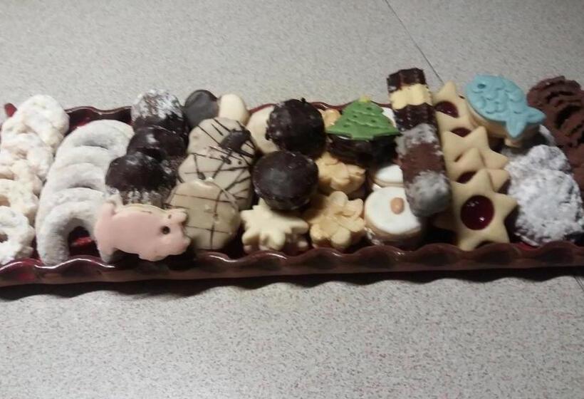 غرفة قياسية, Horský Dům