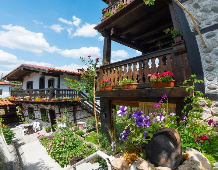 Дом 2 Спальни, Oasis Guest House