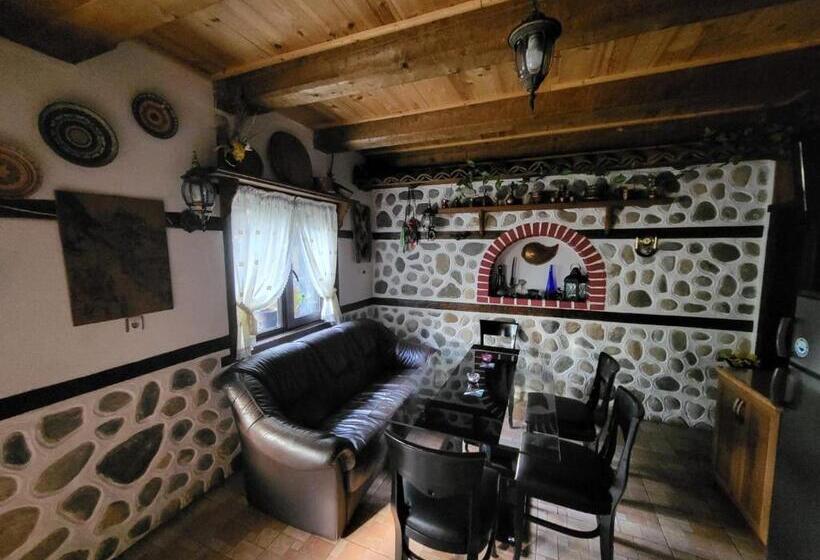 Дом 2 Спальни, Oasis Guest House
