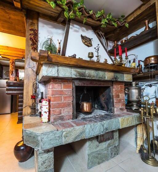 Семейный Номер, Oasis Guest House