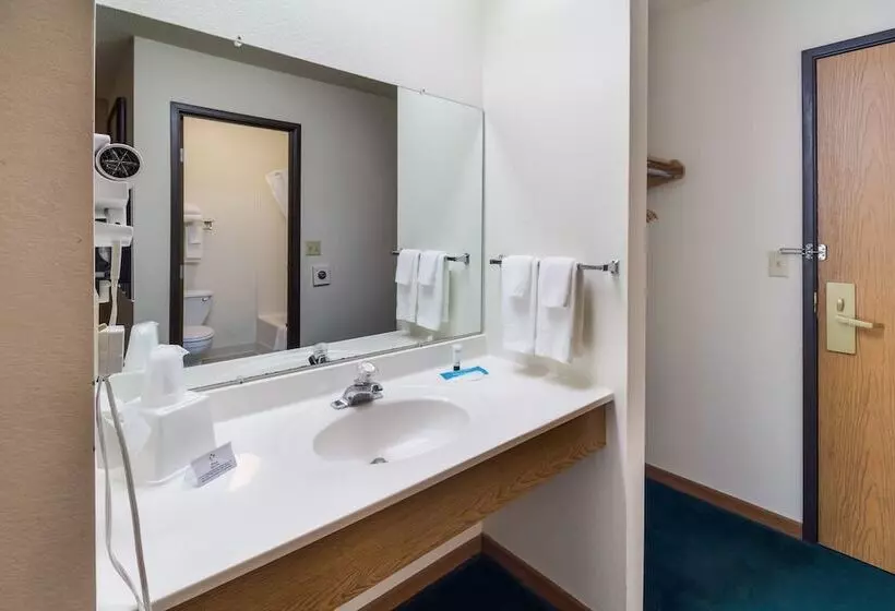 سوییت خانوادگی, Alliance Hotel And Suites