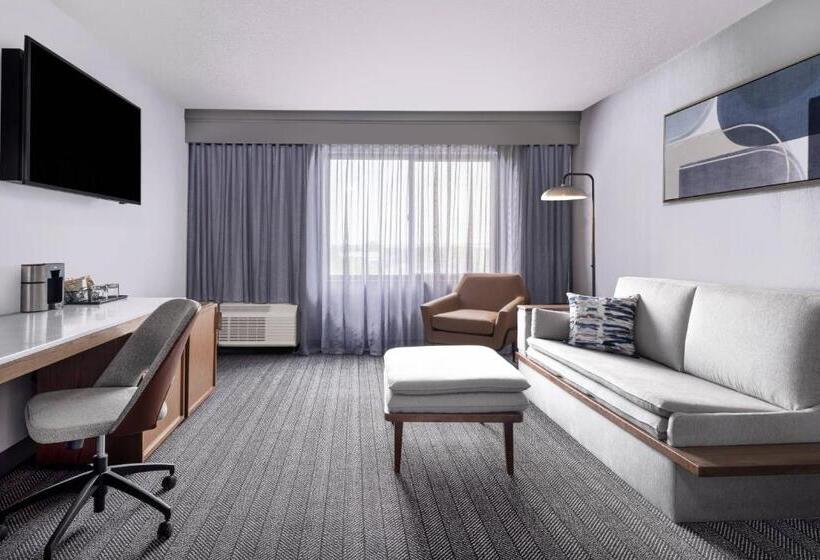 Стандартный Номер Кровать Кинг, Courtyard Austin South