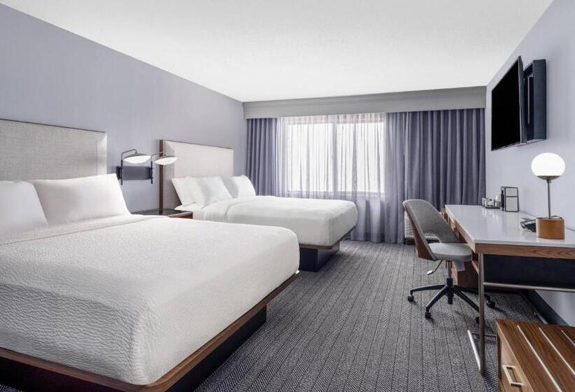 Номер Стандарт Адаптированный для Инвалидов, Courtyard Austin South