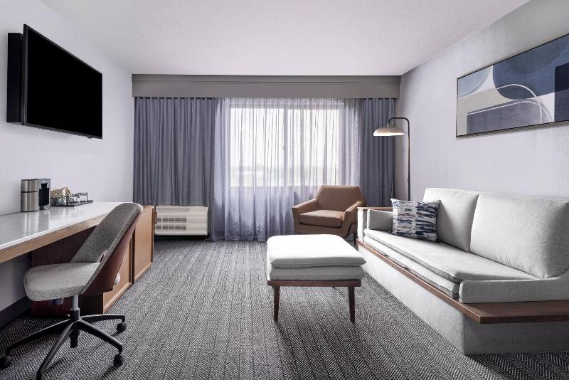 Стандартный Номер Кровать Кинг, Courtyard Austin South