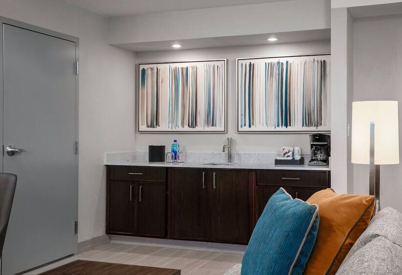 סוויטה, Courtyard By Marriott Miami Aventura Mall