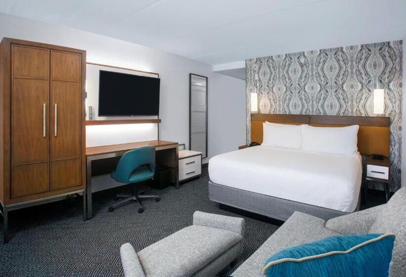 חדר סטנדרט עם מיטת קינג, Courtyard By Marriott Miami Aventura Mall