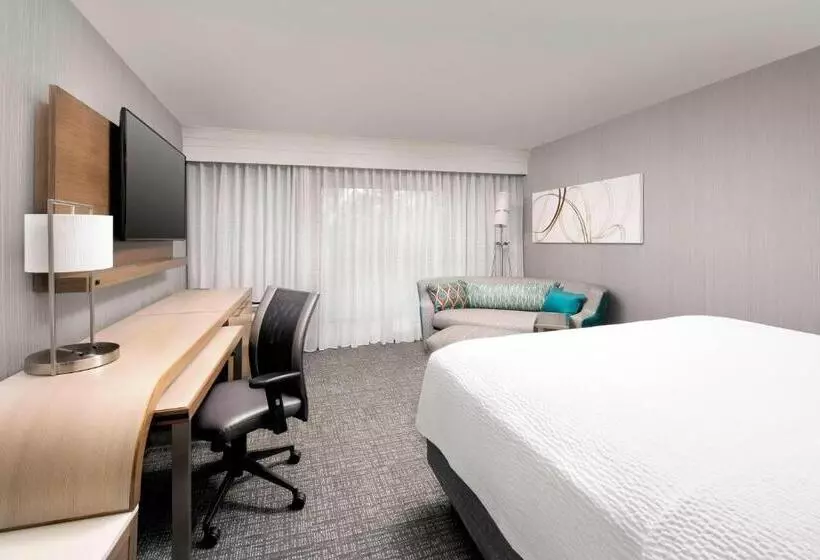 キングサイズベッドのスタンダードルーム, Courtyard By Marriott Portland Hillsboro