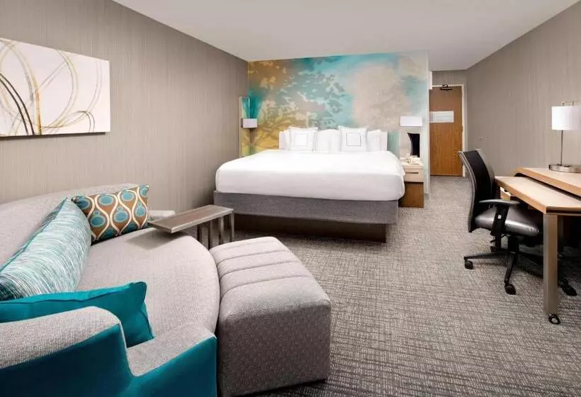 キングサイズベッドのスタンダードルーム, Courtyard By Marriott Portland Hillsboro