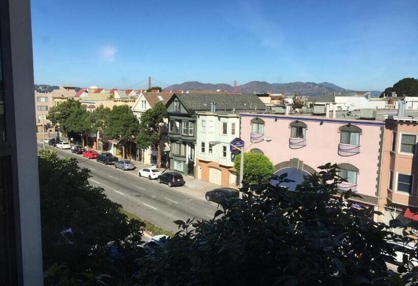 חדר סטנדרט שתי מיטות זוגיות, Coventry Motor Inn