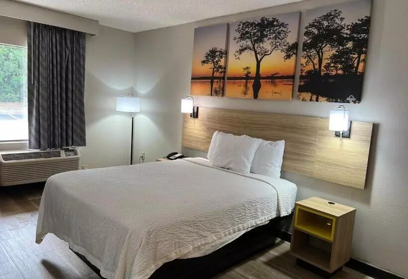 Standard-invahuone, Days Inn By Wyndham Blythewood North Columbia
