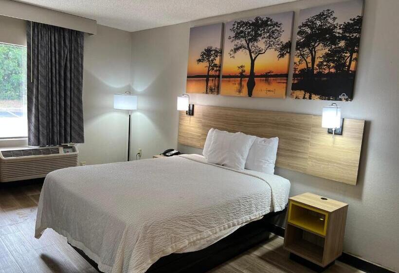 جناح ديلوكس سرير كينج, Days Inn By Wyndham Blythewood North Columbia