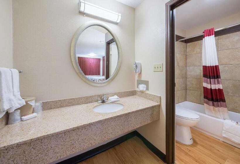 Номер Стандарт, Red Roof Inn Columbus  Grove City