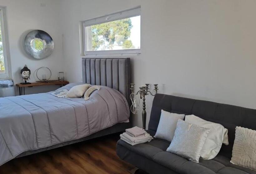 Полулюкс Вид на Бассейн, Villa Tropical