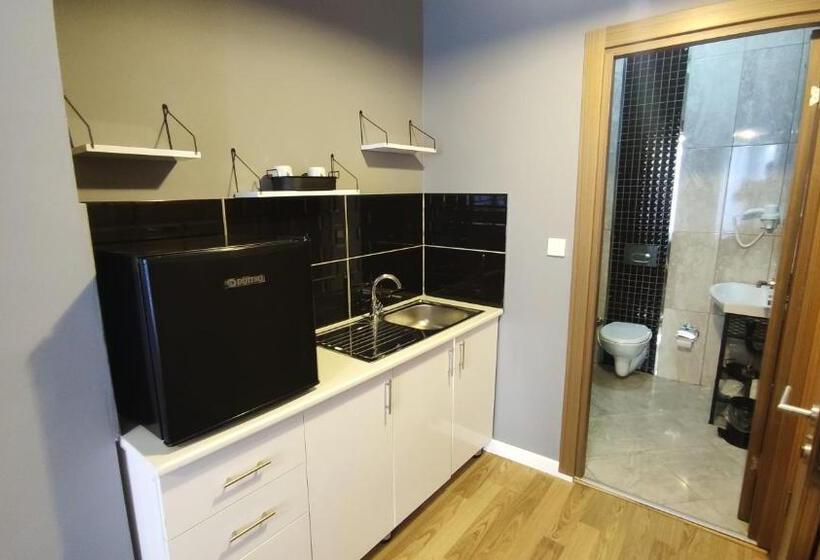 バルコニー付きデラックスルーム, Utarit Taksim