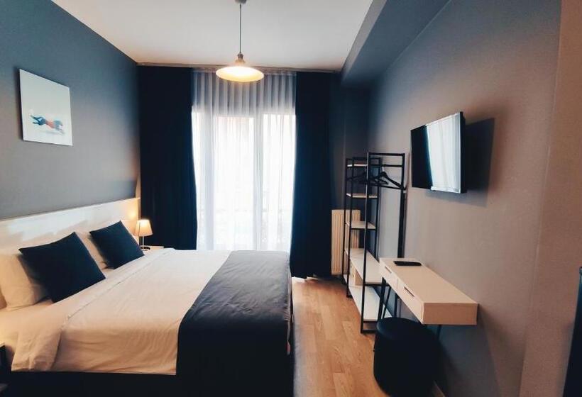 バルコニー付きデラックスルーム, Utarit Taksim