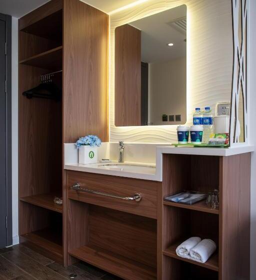 Номер Deluxe, Campanile Xi An Bell Tower Huimin Street