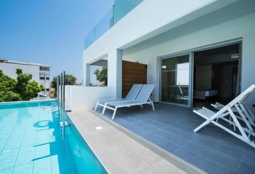 バルコニー付きデラックスルーム, Harmony Crest Resort & Spa Adults Only