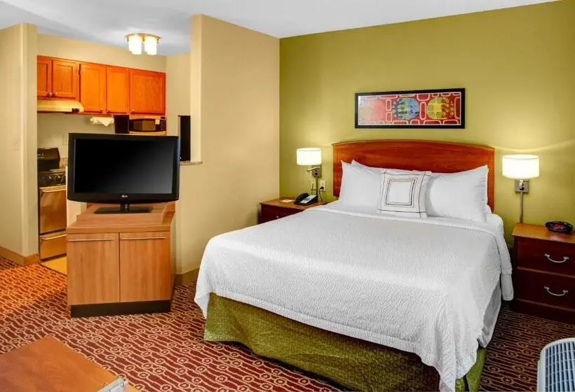 スイート, Hawthorn Extended Stay By Wyndham Cincinnati Ne Mason