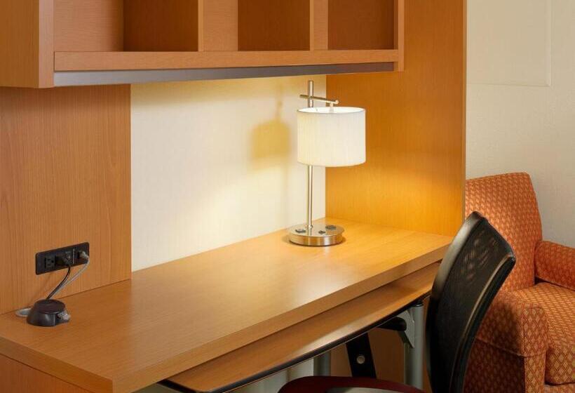 Люкс, Hawthorn Extended Stay By Wyndham Cincinnati Ne Mason