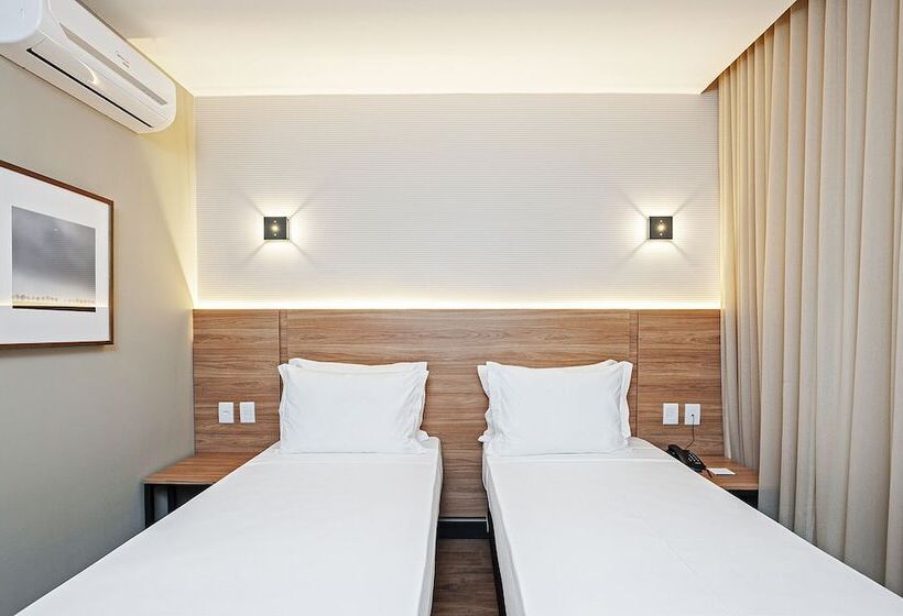 디럭스 룸, Slaviero Curitiba Aeroporto