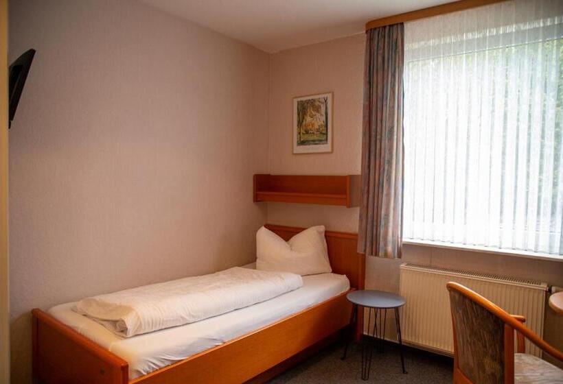 غرفة قياسية فردية, Waldfrieden