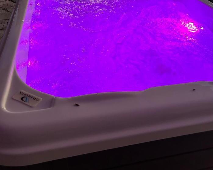 חדר דלוקס נוף לגינה, Regia