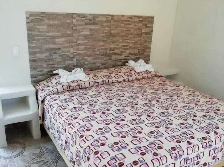 标准间, Tepehuakan