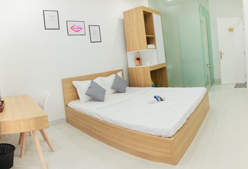 اتاق لوکس, Hello Saigon Homestay