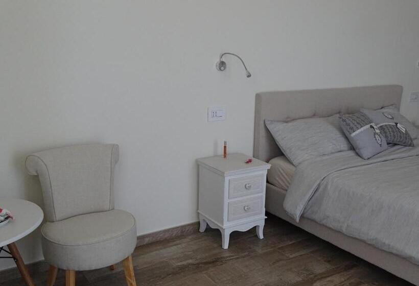 デラックススイート, Al Tirabusòn Country House