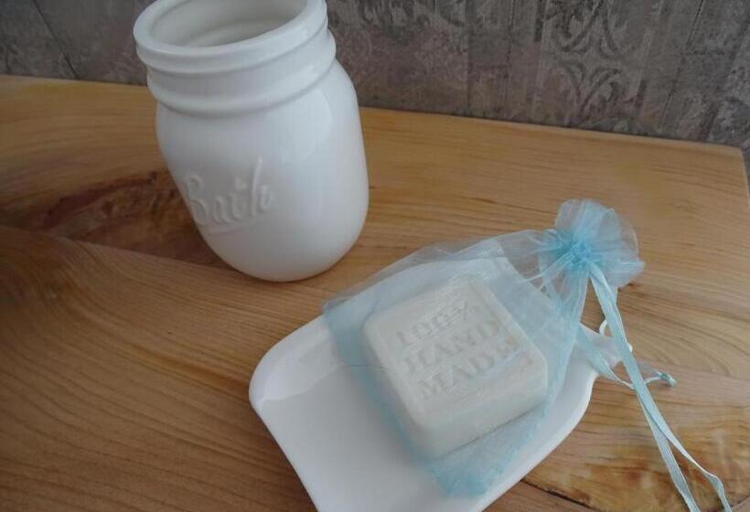 バルコニー付きデラックスルーム, Al Tirabusòn Country House