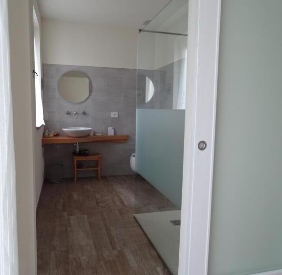 バルコニー付きデラックスルーム, Al Tirabusòn Country House