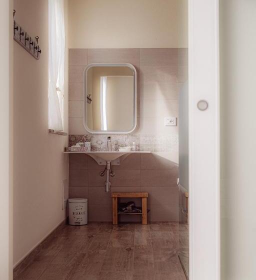 デラックスルーム, Al Tirabusòn Country House