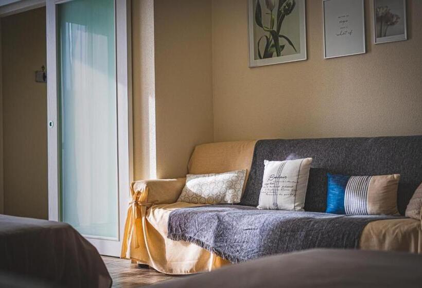 デラックスルーム, Al Tirabusòn Country House