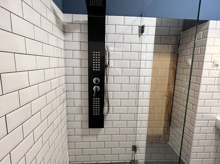 חדר סטנדרט לארבעה, Lanskyrooms