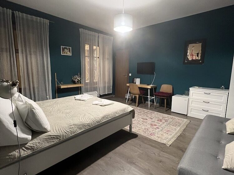 חדר סטנדרט לשלושה, Lanskyrooms