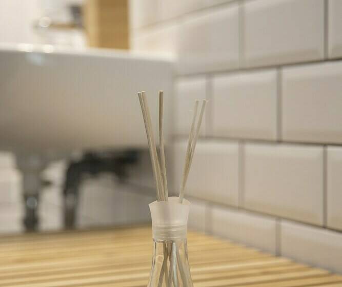 חדר סטנדרט, Lanskyrooms