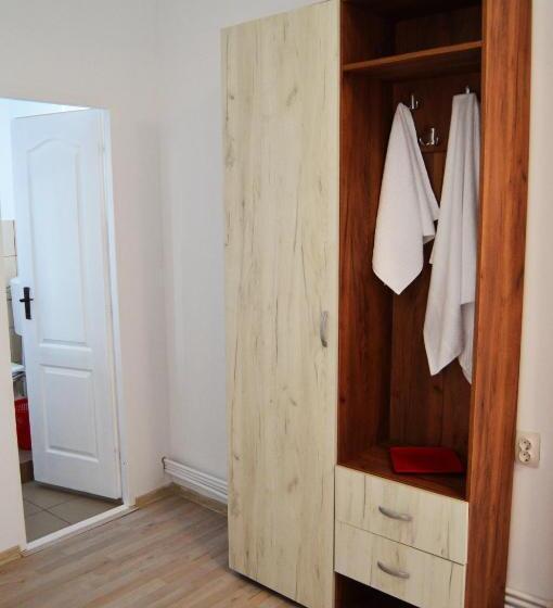 Номер Стандарт, Pensiunea Florian