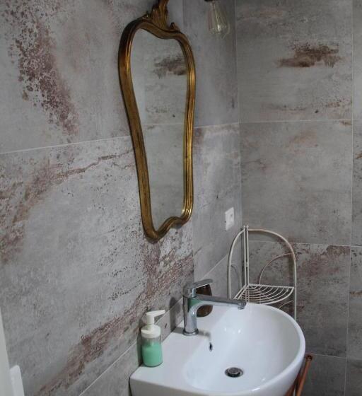 带2个卧室的公寓, Il Mandriolo