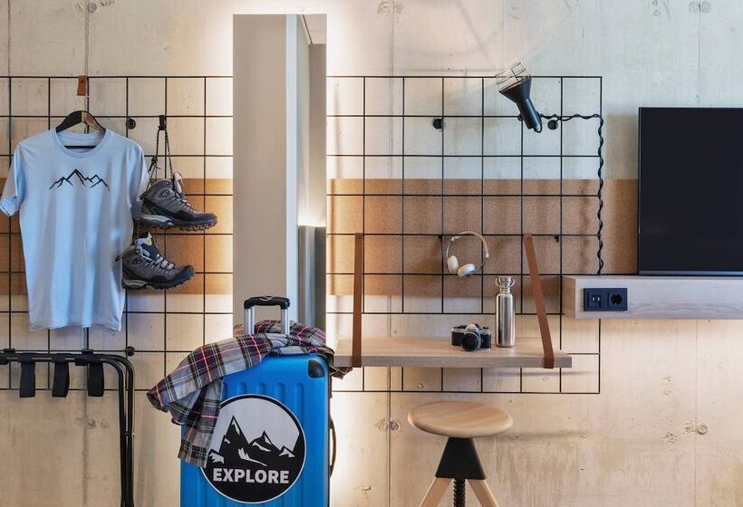 Номер Стандарт, Moxy Munich Ostbahnhof