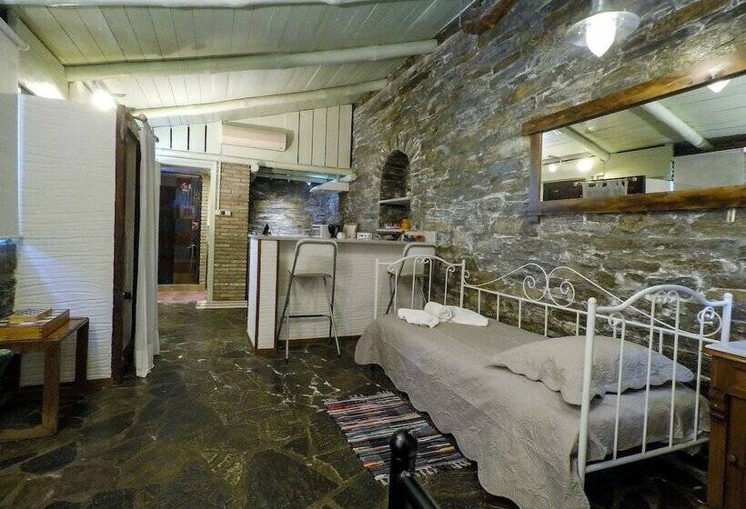 דירת משפחה, Kypri Apartments