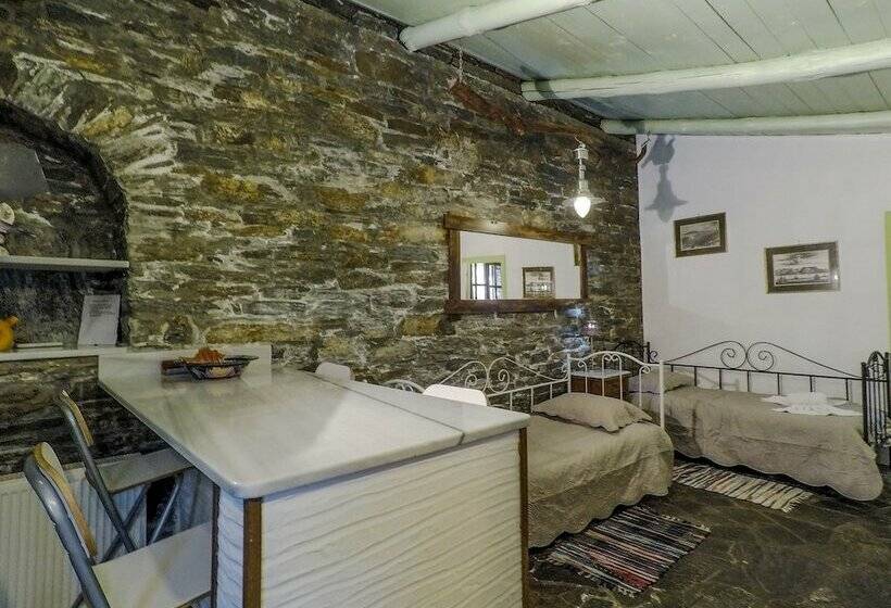 דירת משפחה, Kypri Apartments