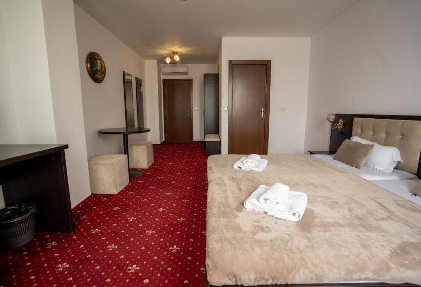 Camera Standard, N Residence