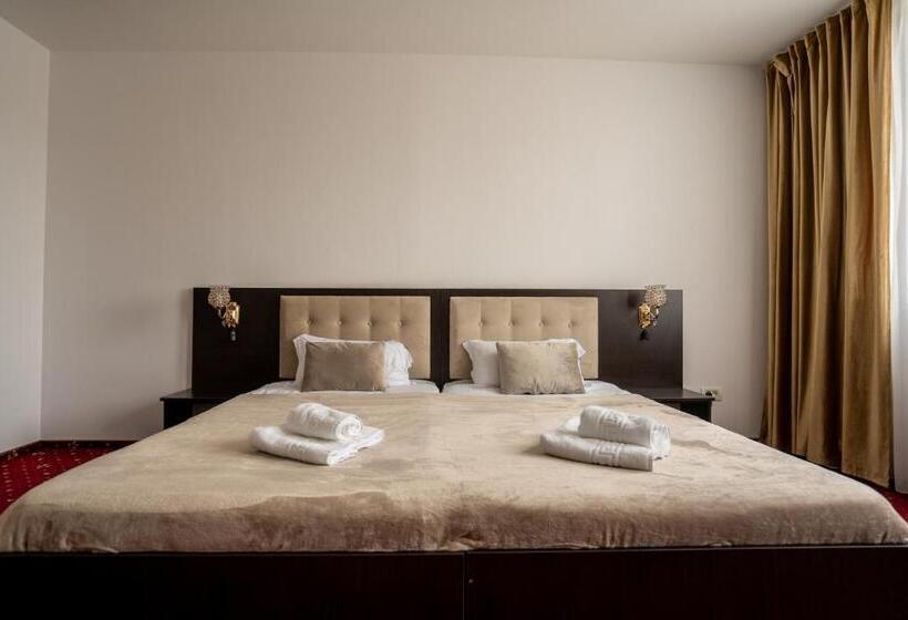 Quarto Estandar, N Residence