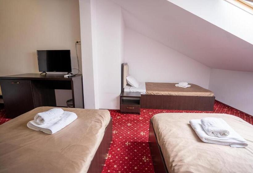 Camera Tripla Superiore, N Residence