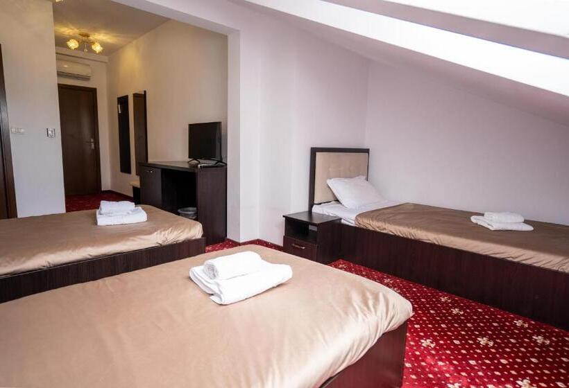 Camera Tripla Superiore, N Residence