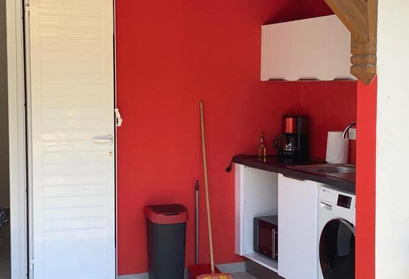 ویلای استاندارد با چشمانداز باغ, ô Ti Jacko