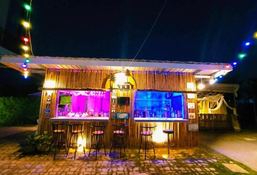 Семейный Номер Deluxe, Wixky