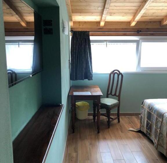 テラス付きスタンダードルーム, Alla Porta Di Sotto B&b