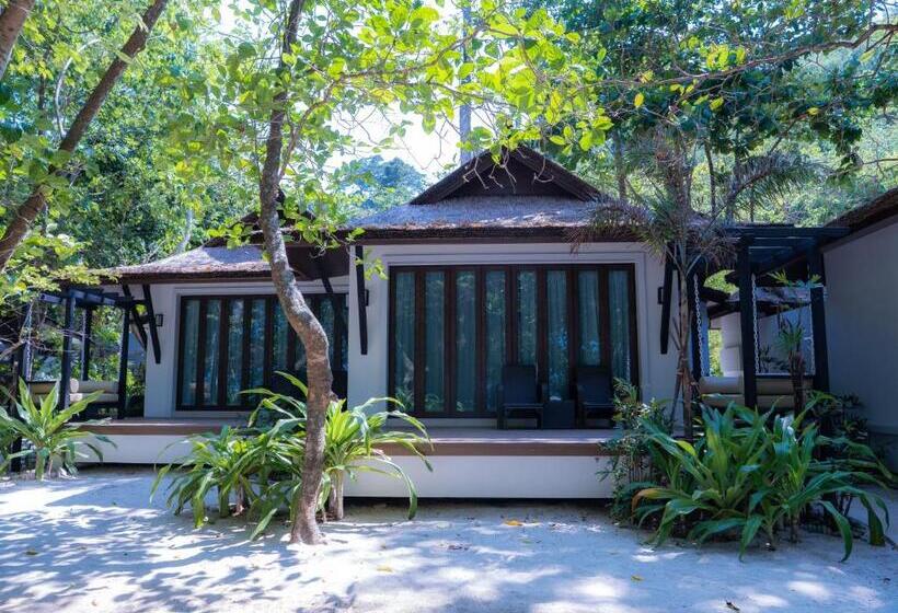 اتاق لوکس با چشمانداز دریا, Victoria Cliff Resort Nyaung Oo Phee Island