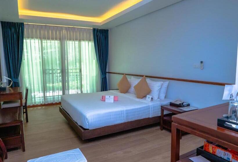 اتاق لوکس با چشمانداز باغ, Victoria Cliff Resort Nyaung Oo Phee Island